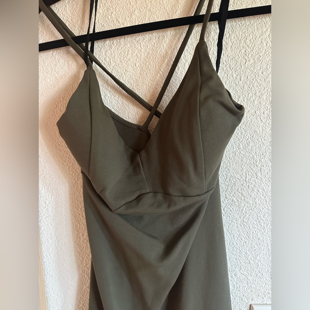 Dress - Picture 2 of 3